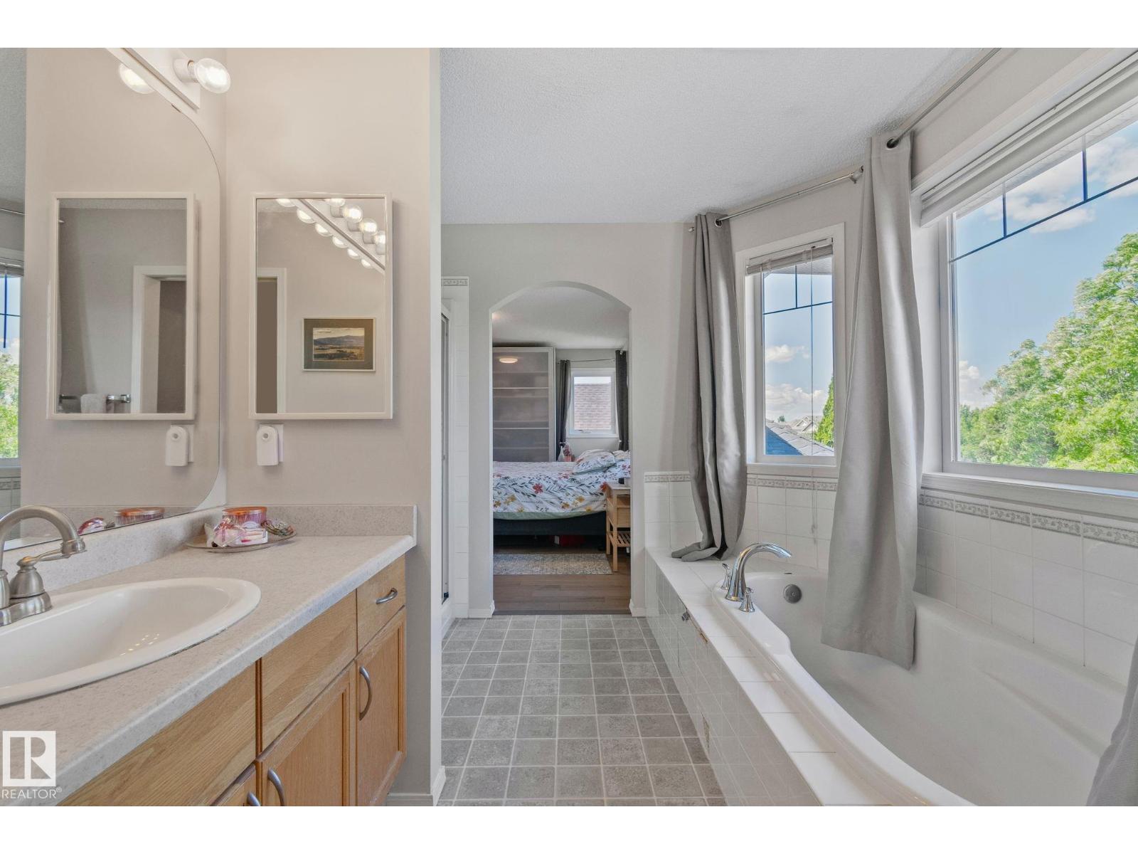 591 Byrne CR SW - 32