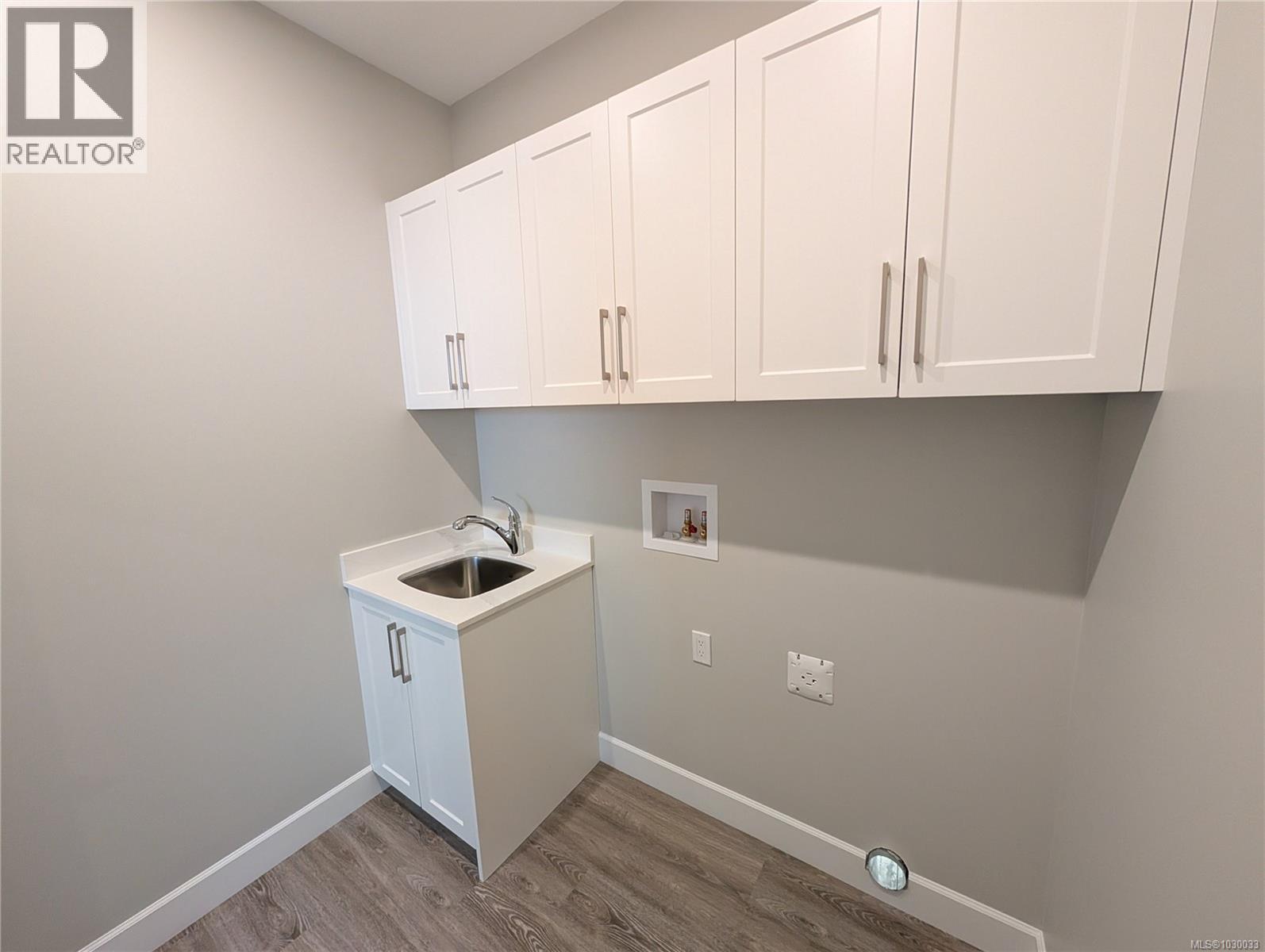 1342 Mckinley Rd - Image 26