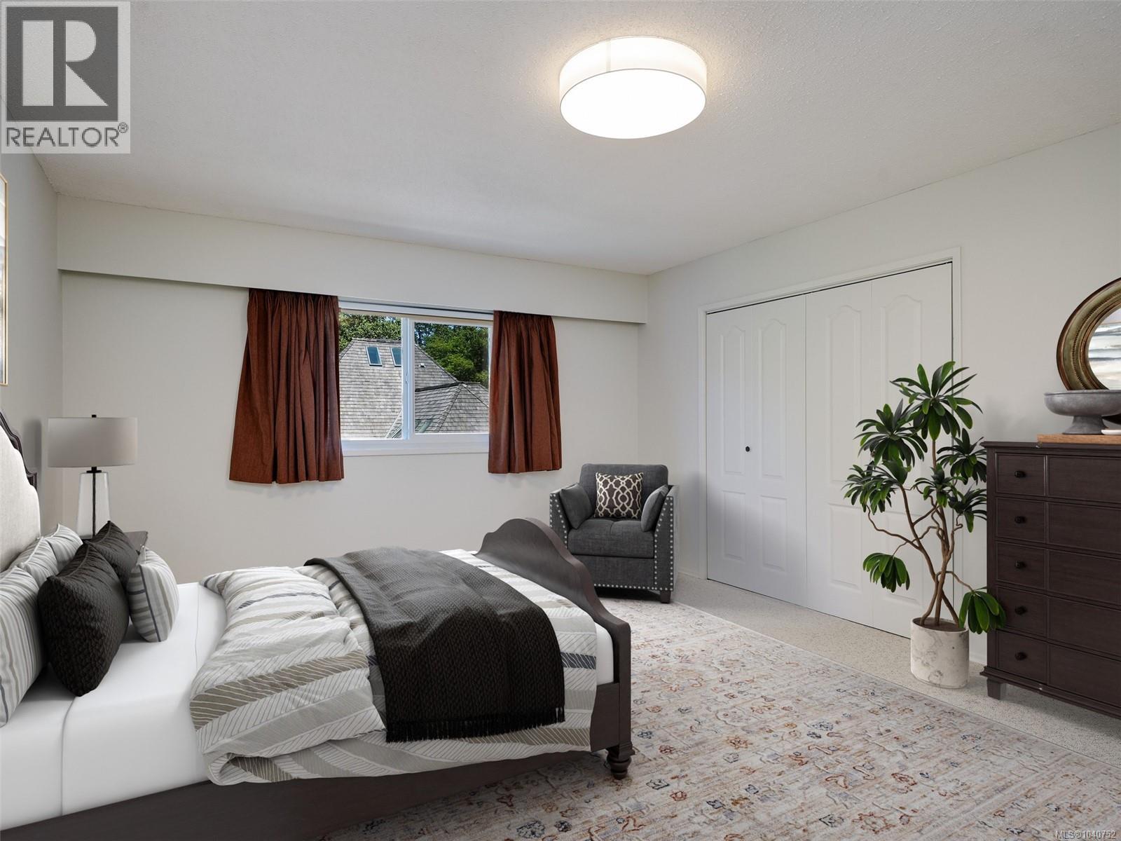 #302 2340 Oak Bay Ave - 12