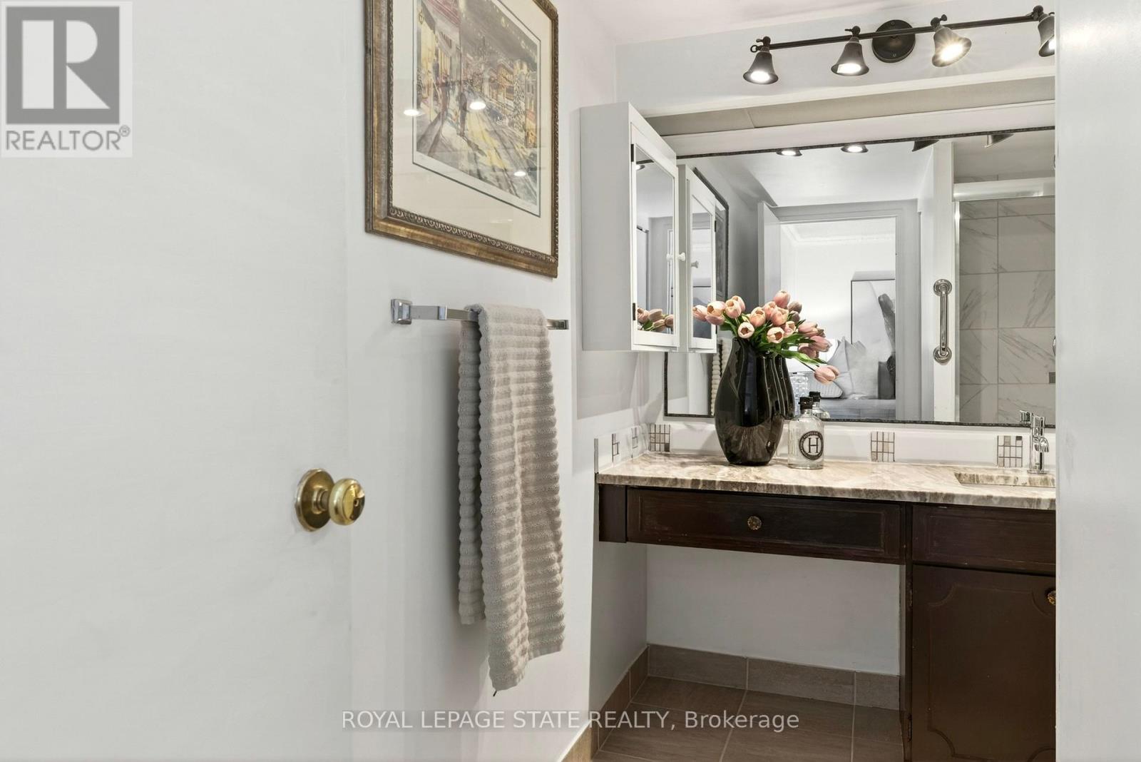 #1003 222 JACKSON STREET W - Image 37