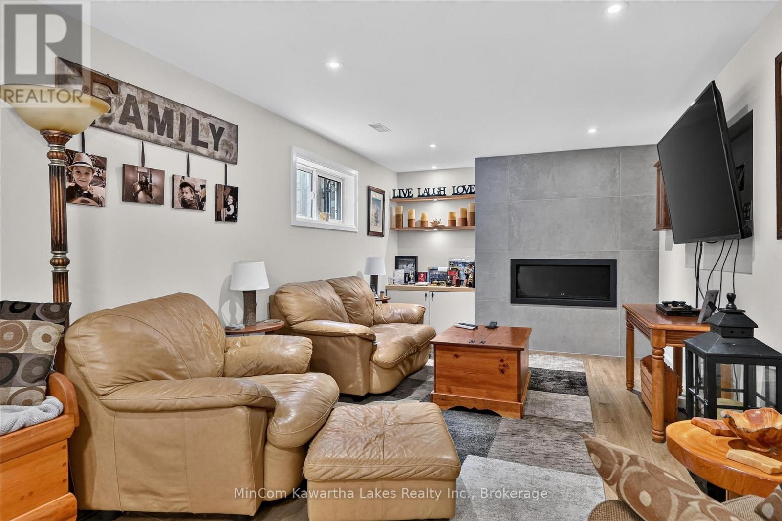 602 GOODWIN TERRACE - 33