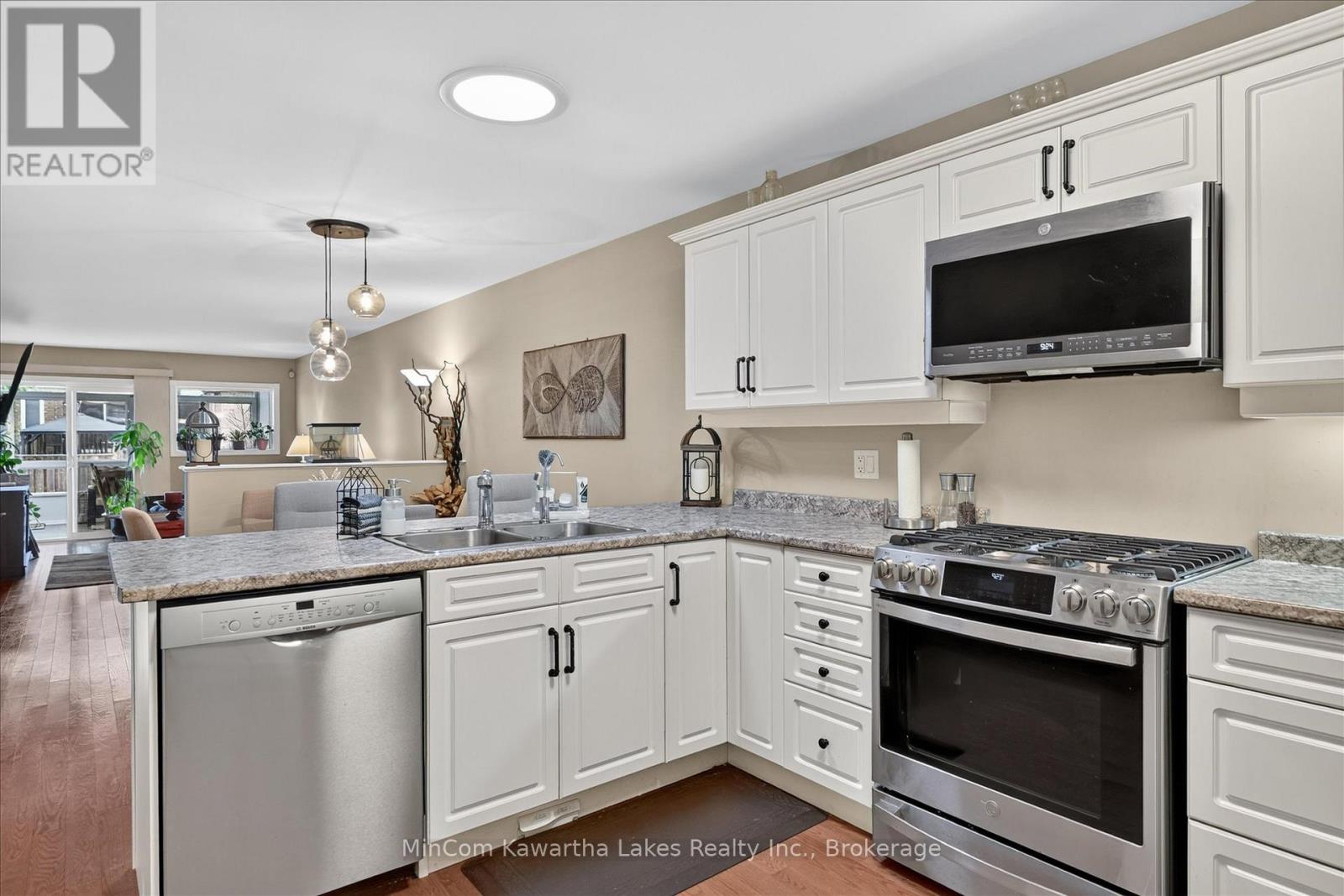 602 GOODWIN TERRACE - Image 7