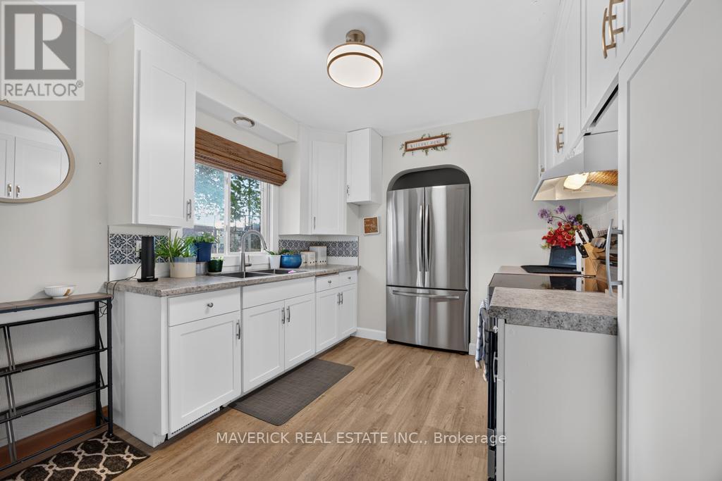 180 FOREST AVENUE - 11