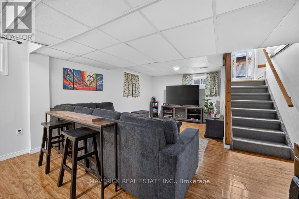 180 FOREST AVENUE - 15