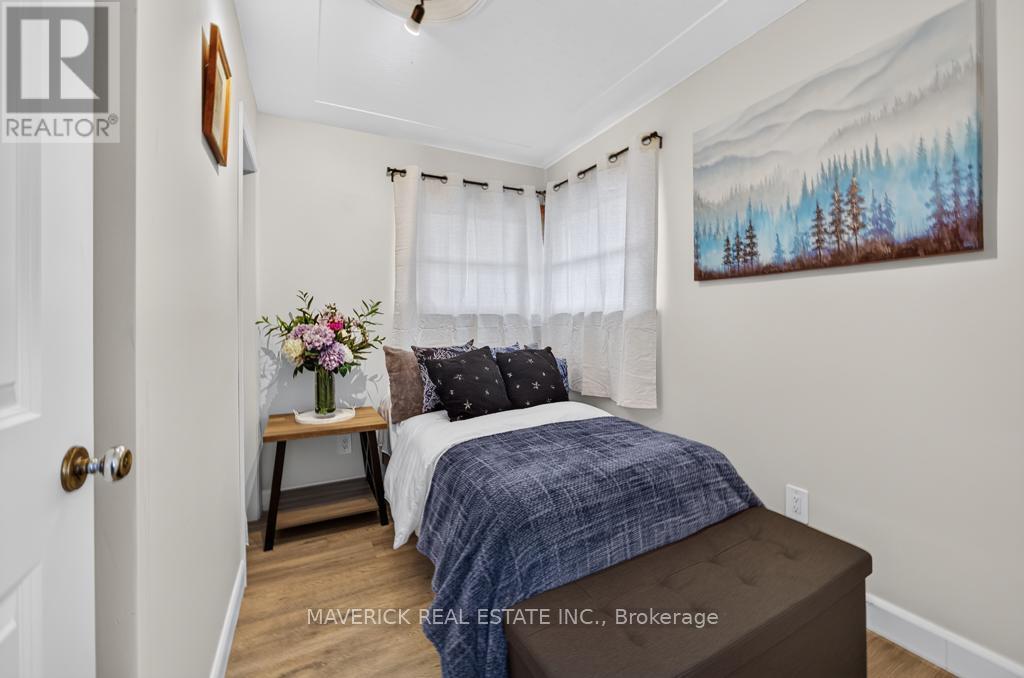 180 FOREST AVENUE - 19