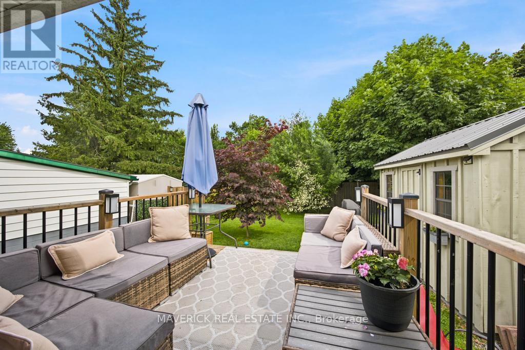 180 FOREST AVENUE - 24