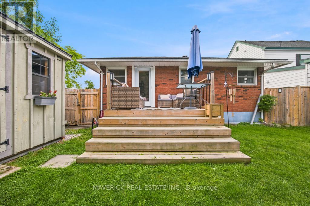 180 FOREST AVENUE - 25