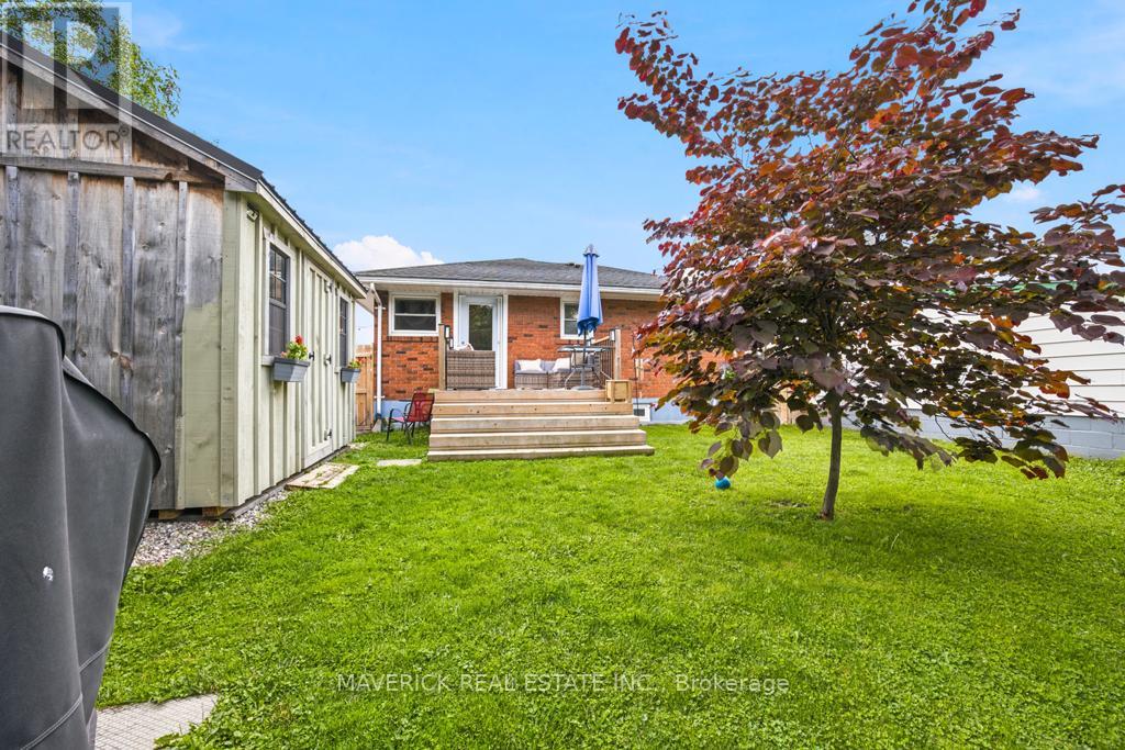180 FOREST AVENUE - 27