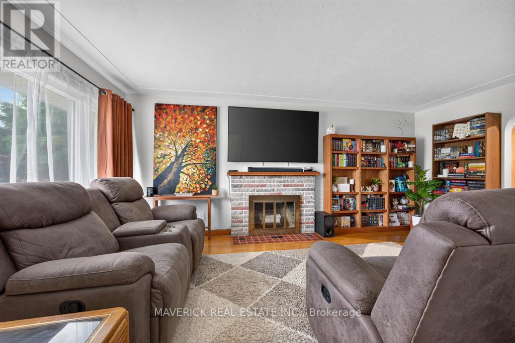 180 FOREST AVENUE - 5