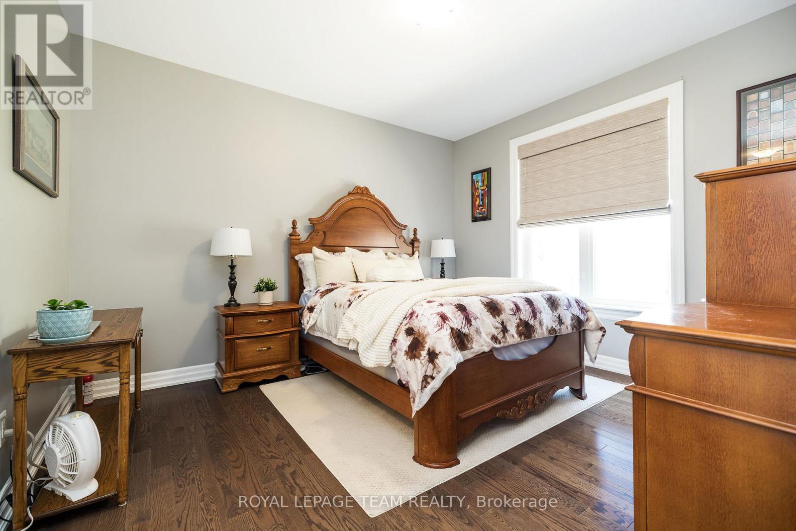 135 TRADEWINDS CRESCENT - 19