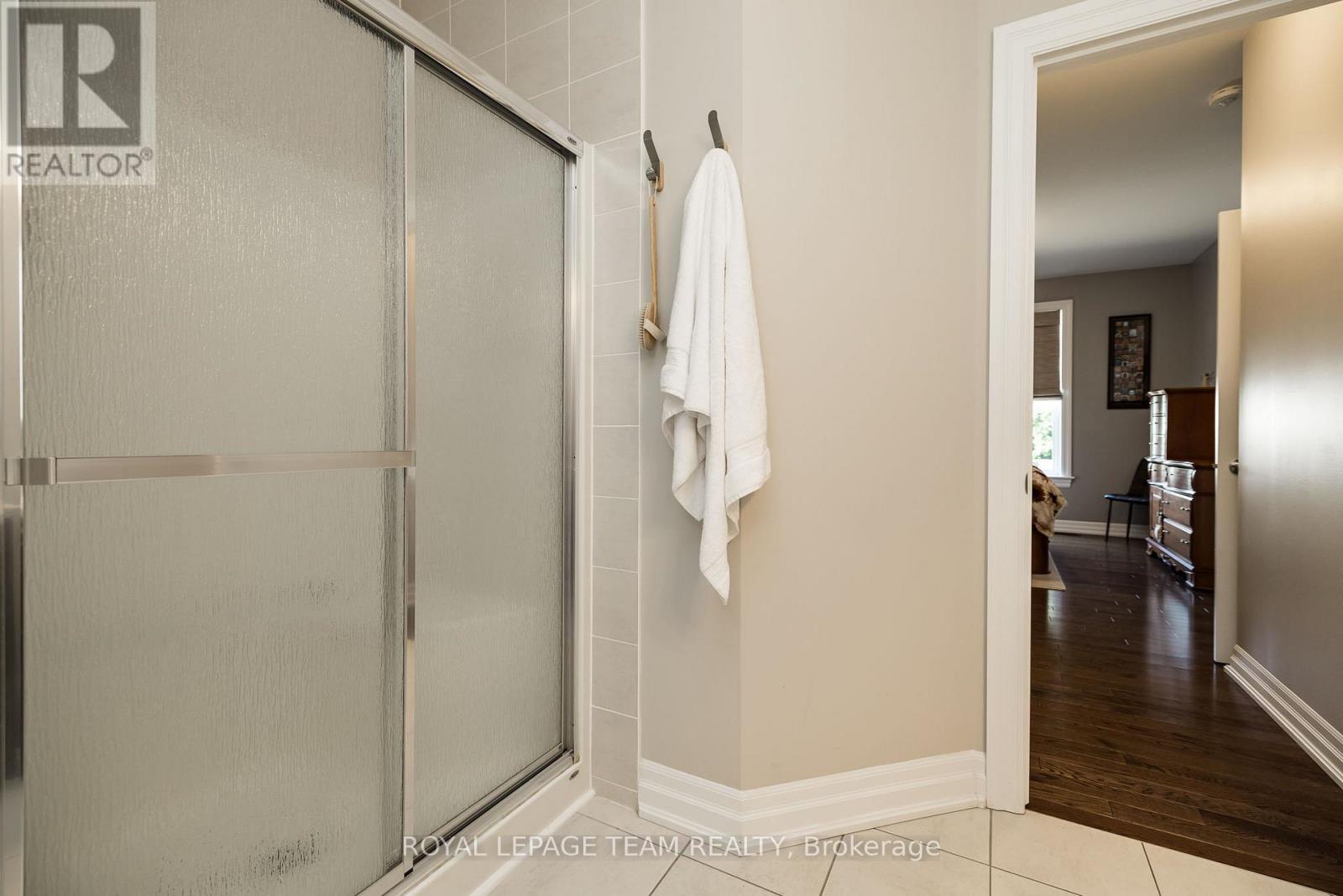 135 TRADEWINDS CRESCENT - 25