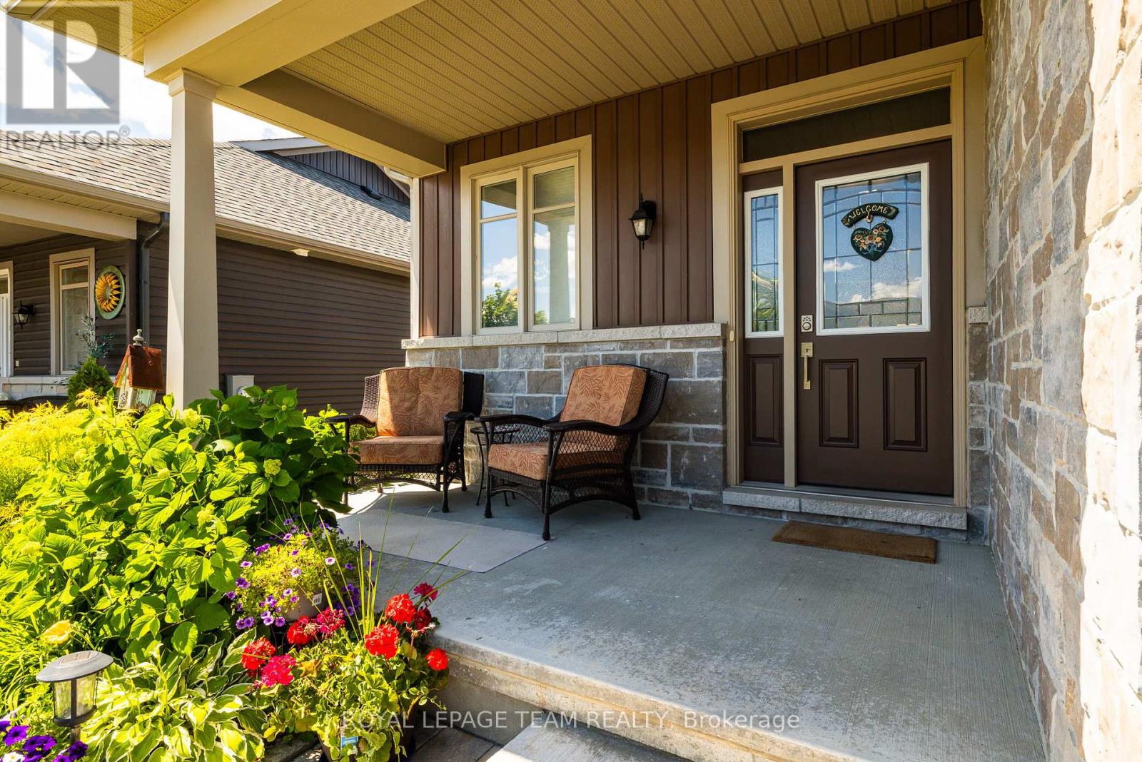 135 TRADEWINDS CRESCENT - 3