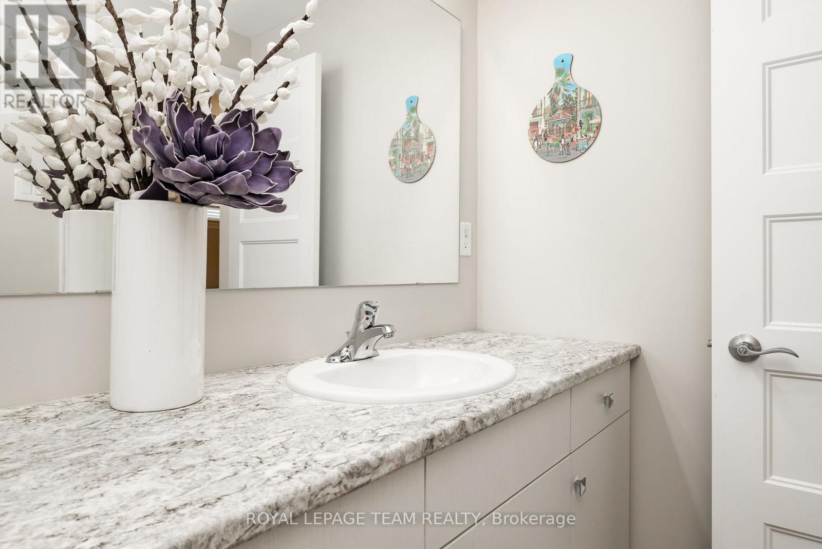 135 TRADEWINDS CRESCENT - 36