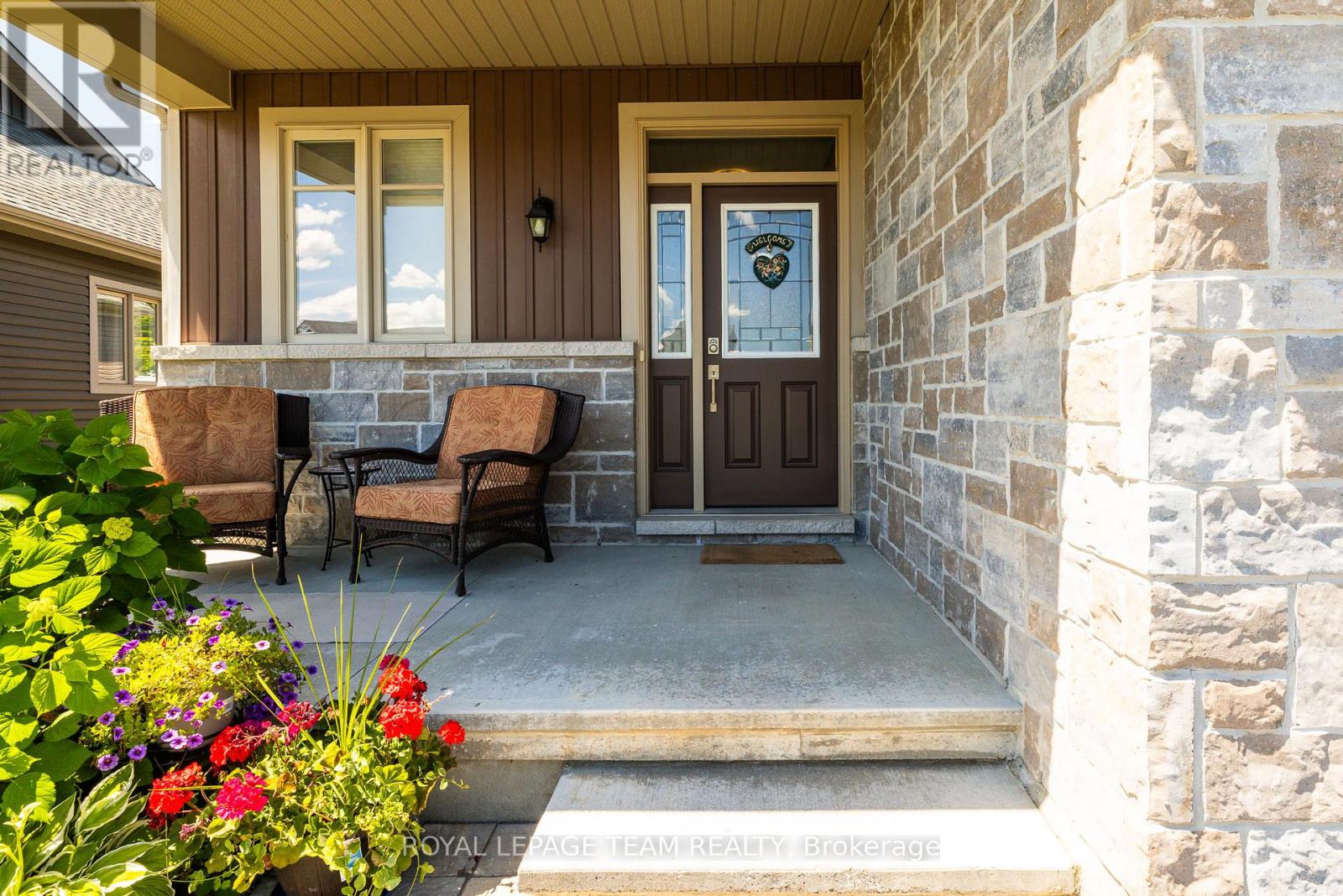 135 TRADEWINDS CRESCENT - 4