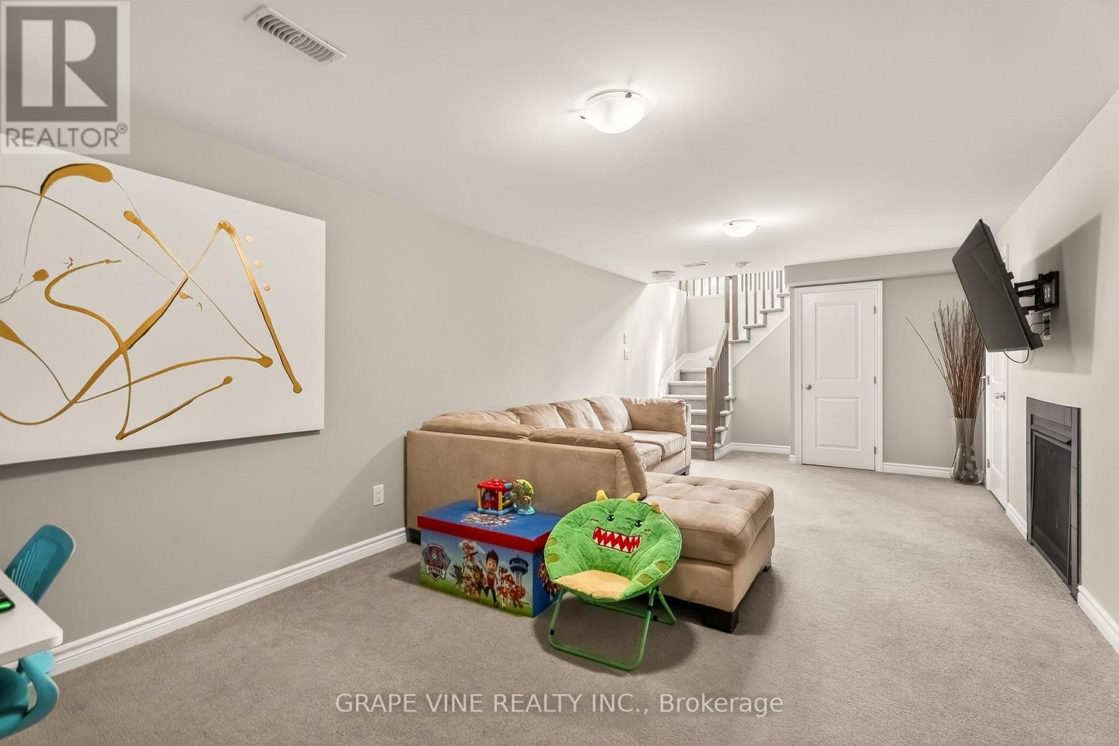 834 CEDAR CREEK DRIVE - 27