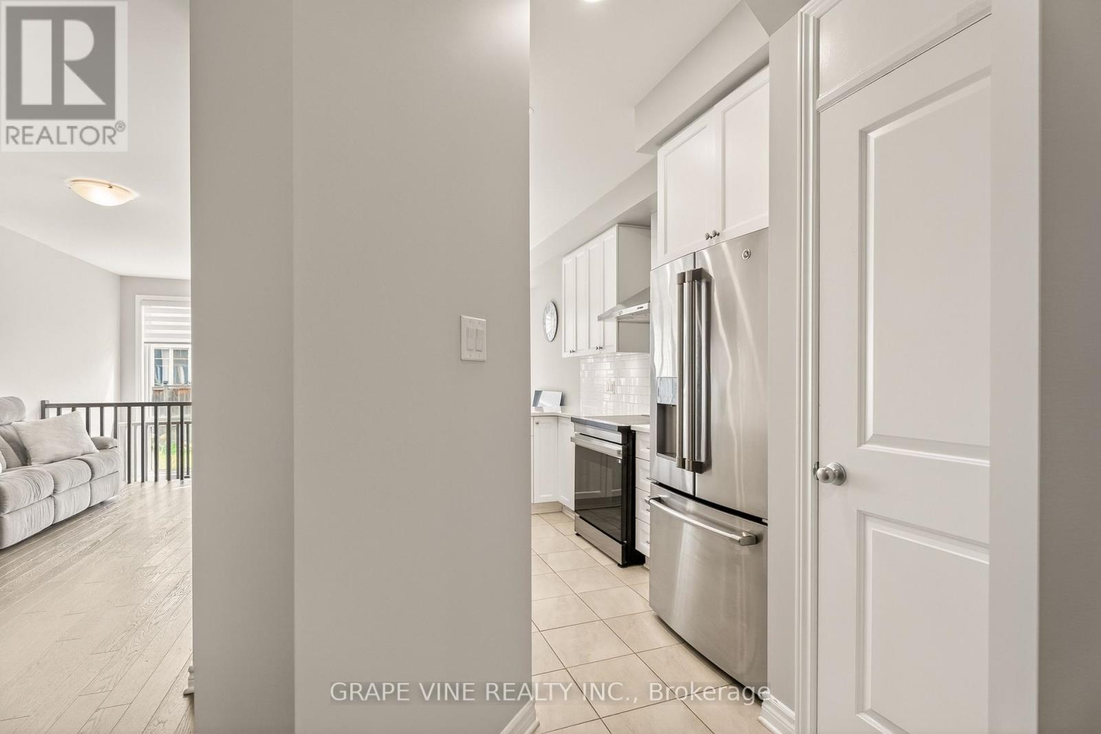 834 CEDAR CREEK DRIVE - 7