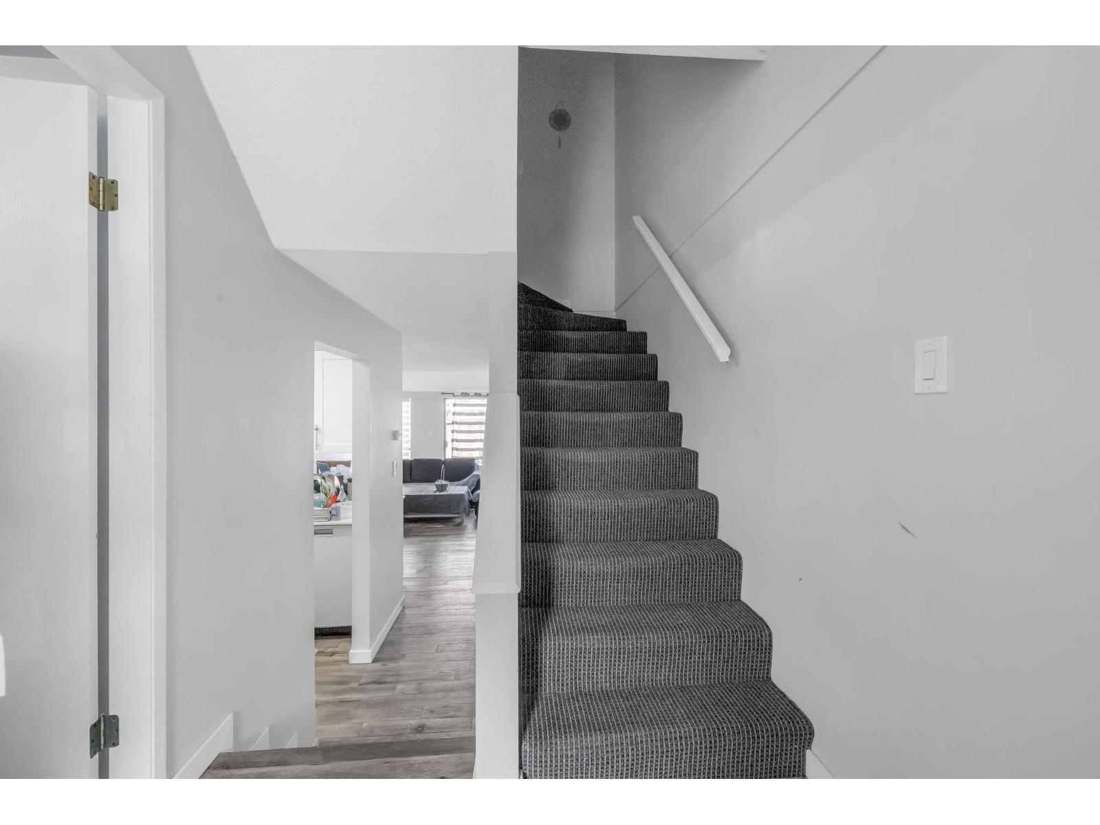 47 17708 60 AVENUE