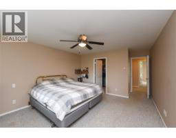 2238 Tamarack Dr, Courtenay, BC V9N9C1 Photo 16