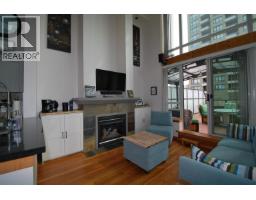 229 10 Renaissance Square, New Westminster, BC V3M7B1 Photo 17
