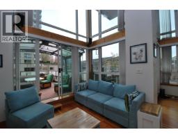 229 10 Renaissance Square, New Westminster, BC V3M7B1 Photo 18