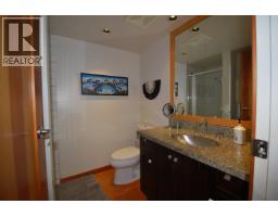 229 10 Renaissance Square, New Westminster, BC V3M7B1 Photo 23