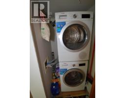 229 10 Renaissance Square, New Westminster, BC V3M7B1 Photo 27