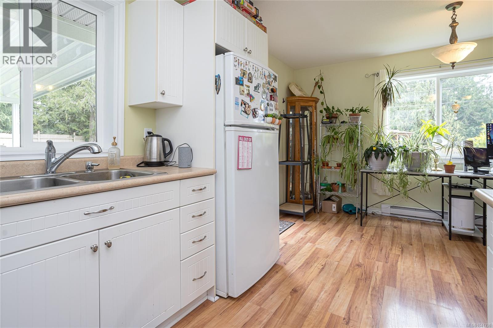 2168 Yellow Point Rd - 13