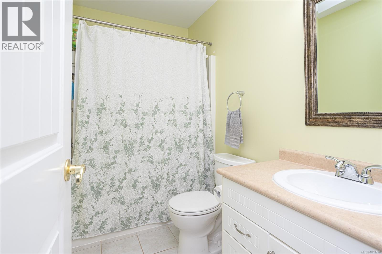 2168 Yellow Point Rd - 15