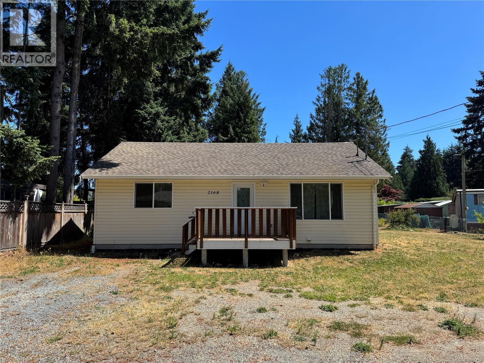 2168 Yellow Point Rd - 2