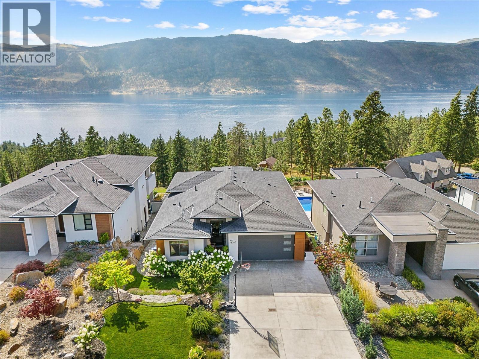 8510 Heritage Drive, Lake Country