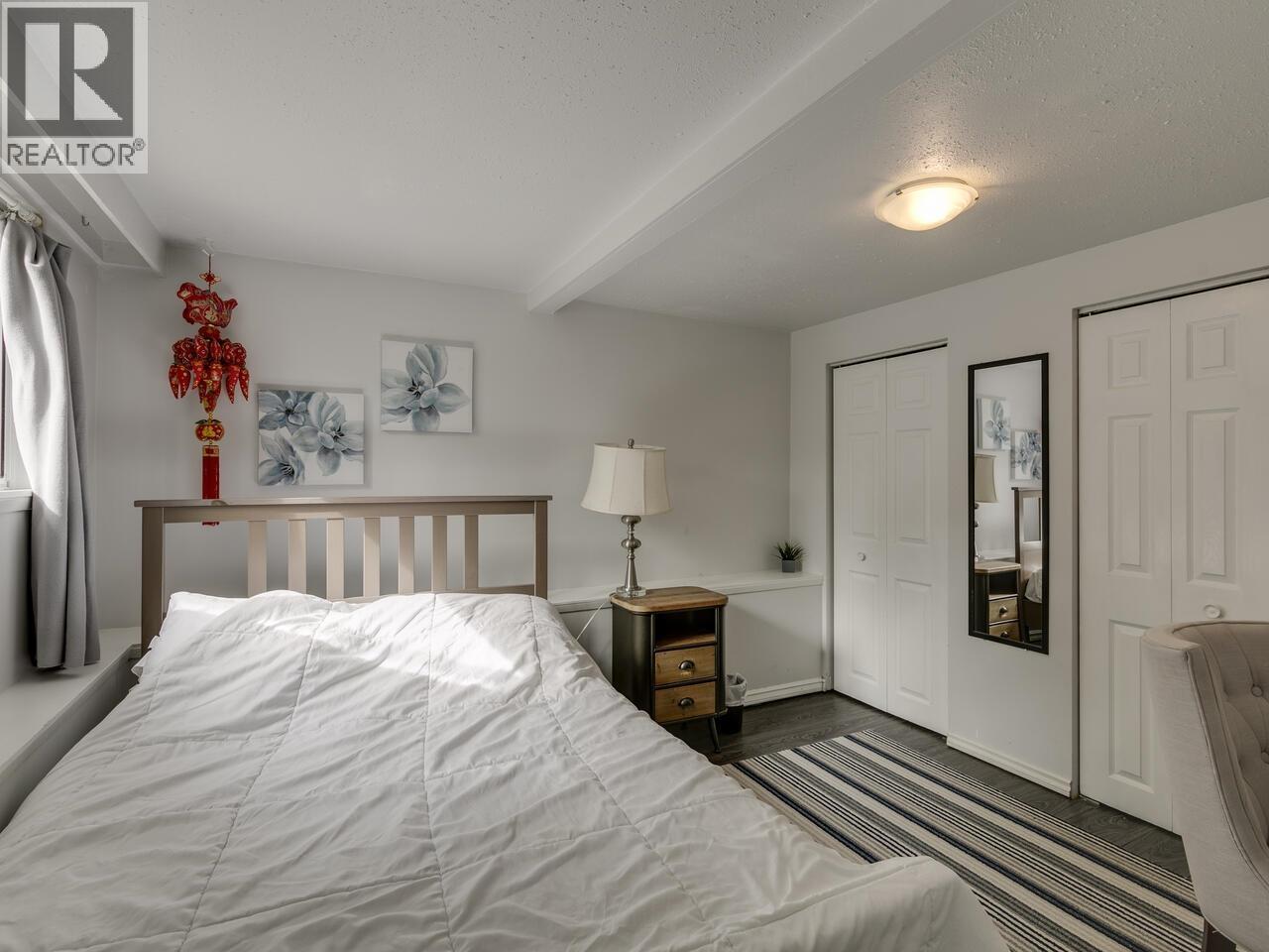 1577 E 26TH AVENUE, Vancouver