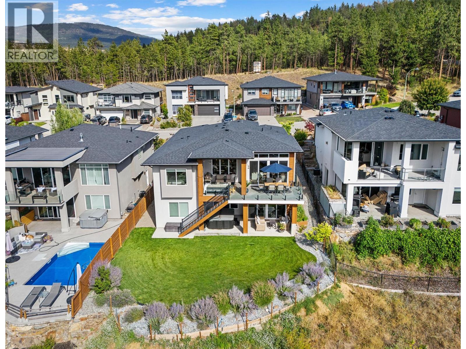  8510 Heritage Drive, Lake Country