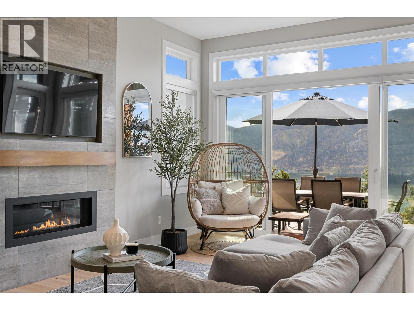  8510 Heritage Drive, Lake Country