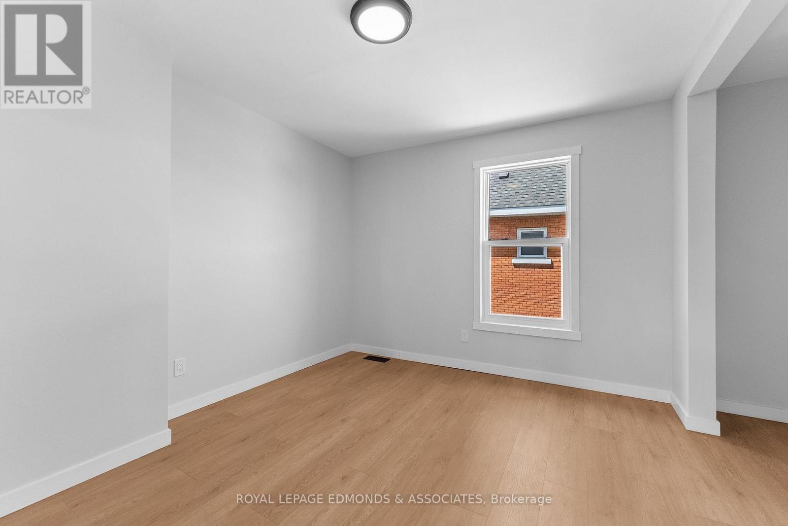 204 MCALLISTER STREET - 27