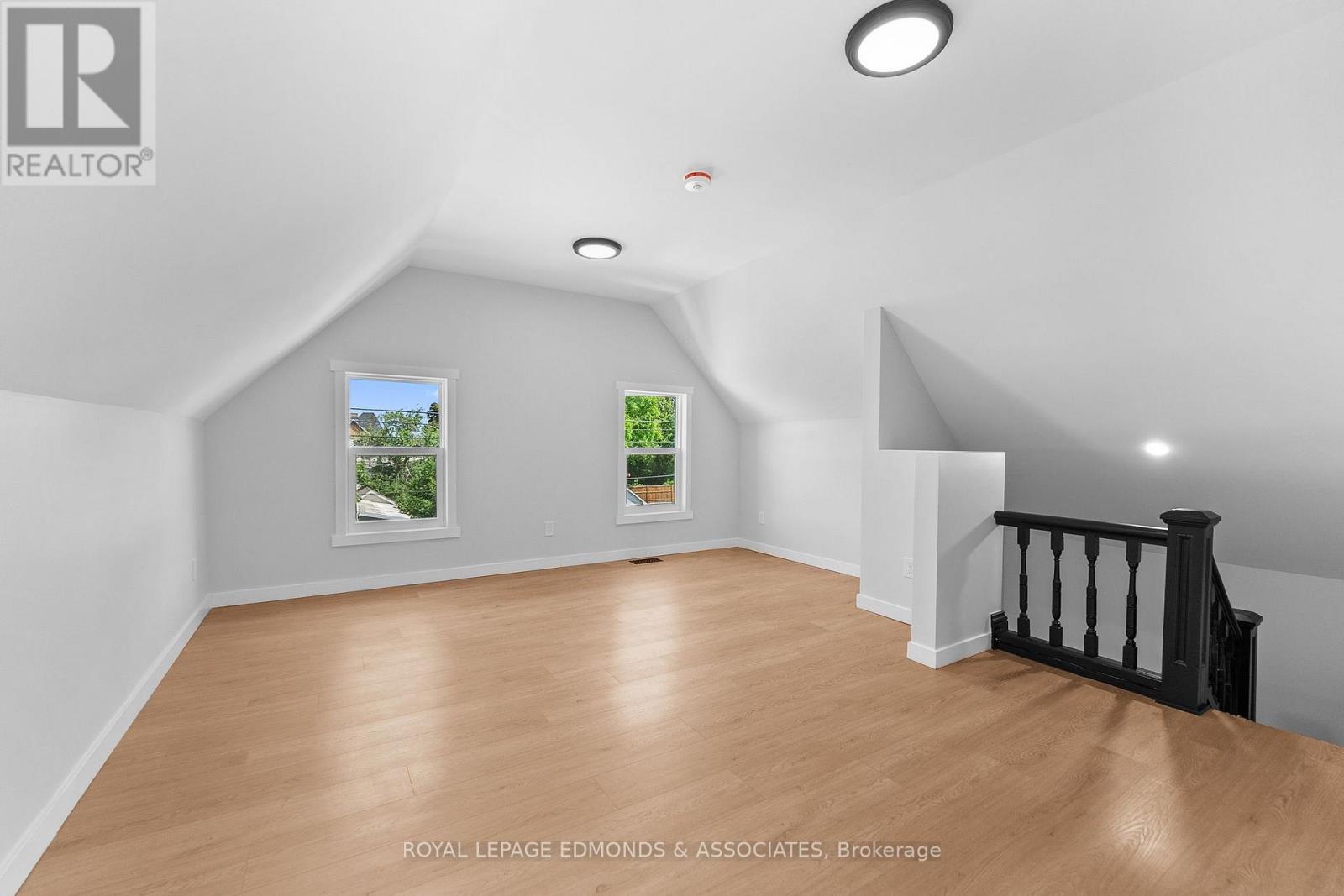 204 MCALLISTER STREET - 31