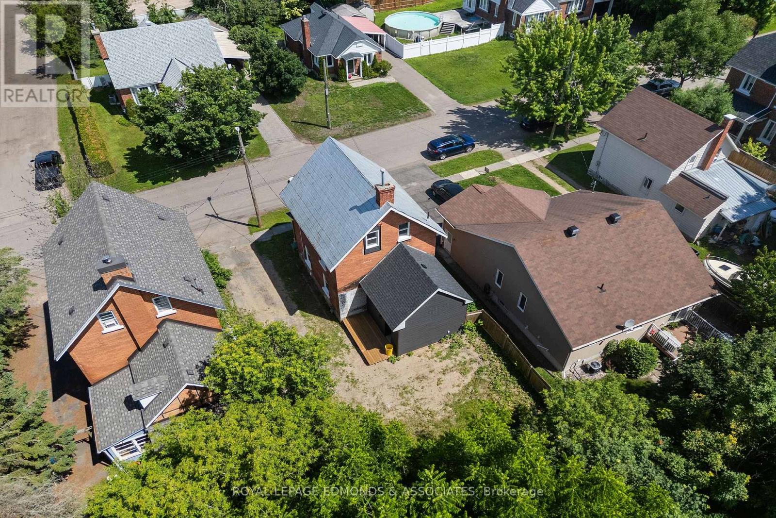 204 MCALLISTER STREET - 39