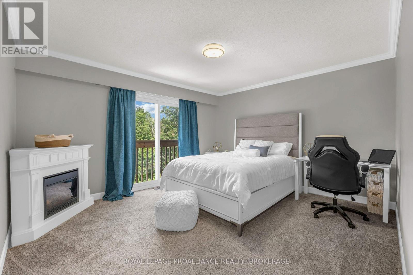 1901 SYDENHAM ROAD - 29