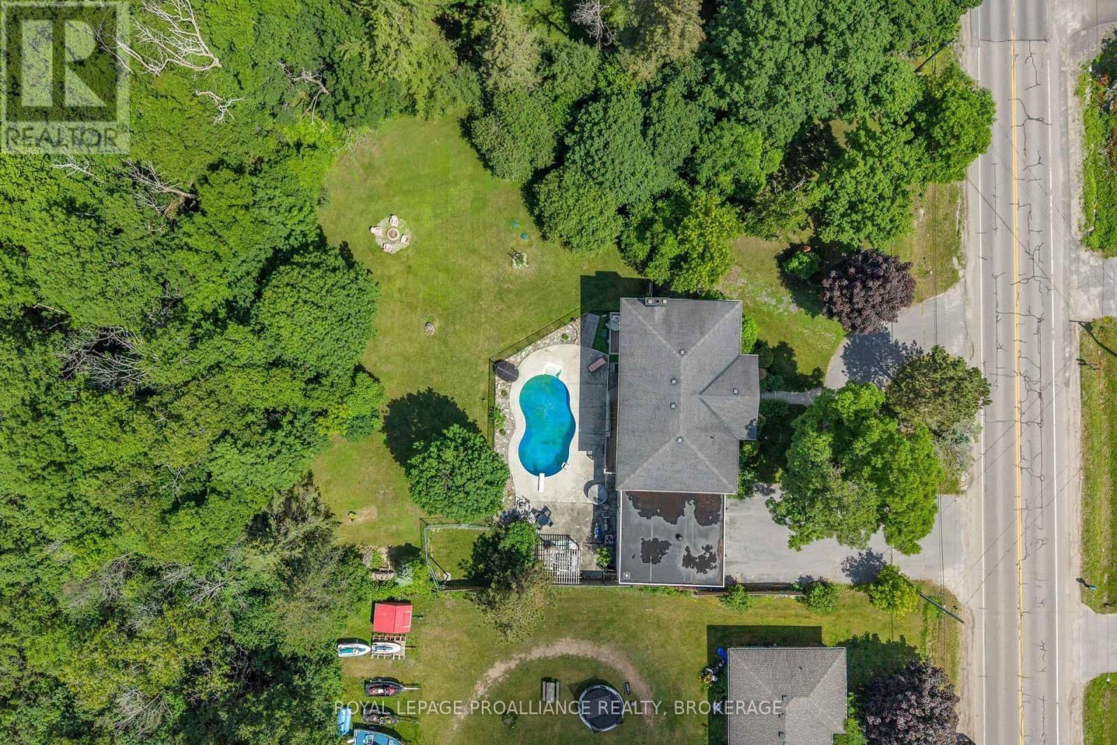 1901 SYDENHAM ROAD - 45