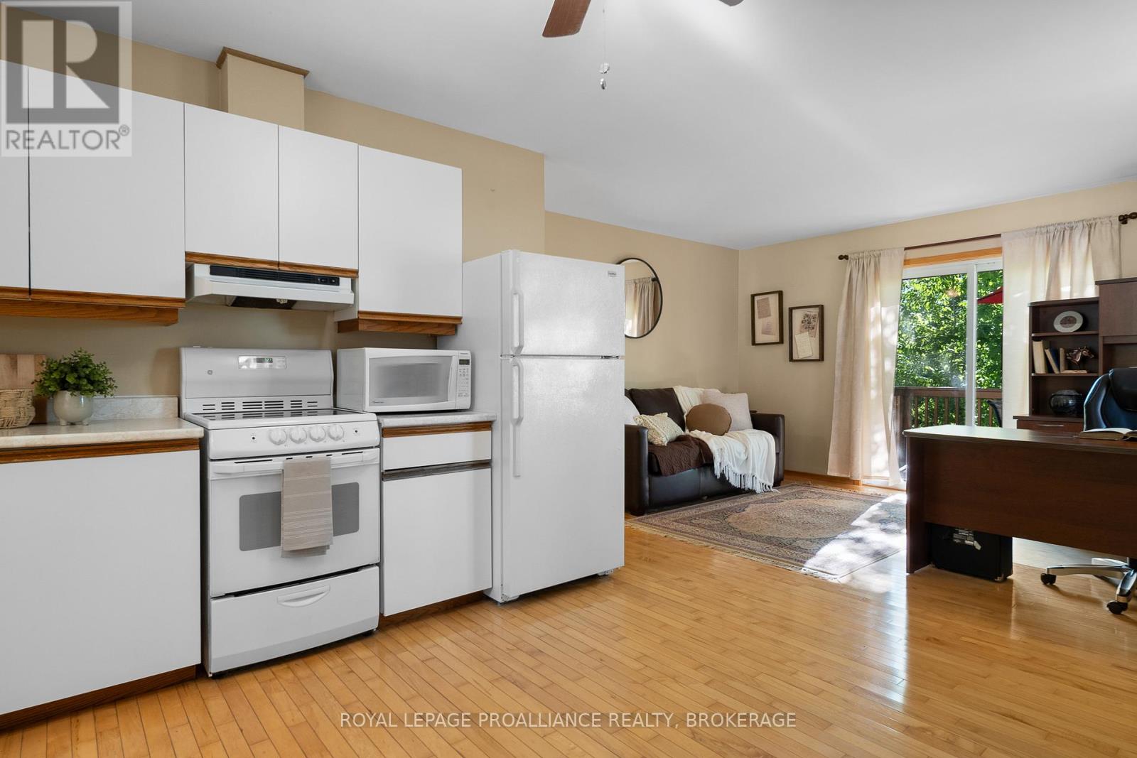 1140 HIGH FALLS LANE - 12