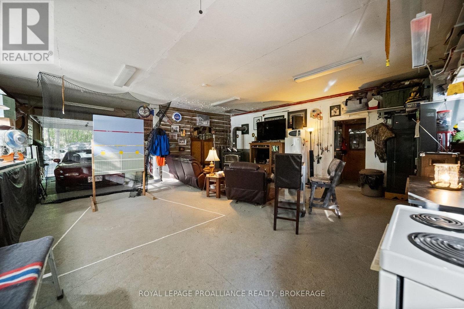 1140 HIGH FALLS LANE - 42