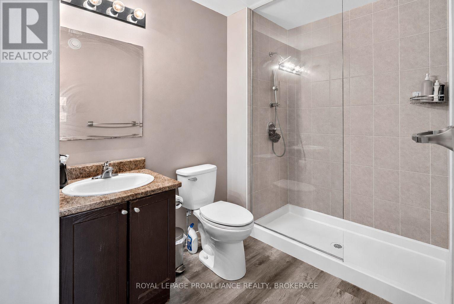 1571 CRIMSON CRESCENT - 21