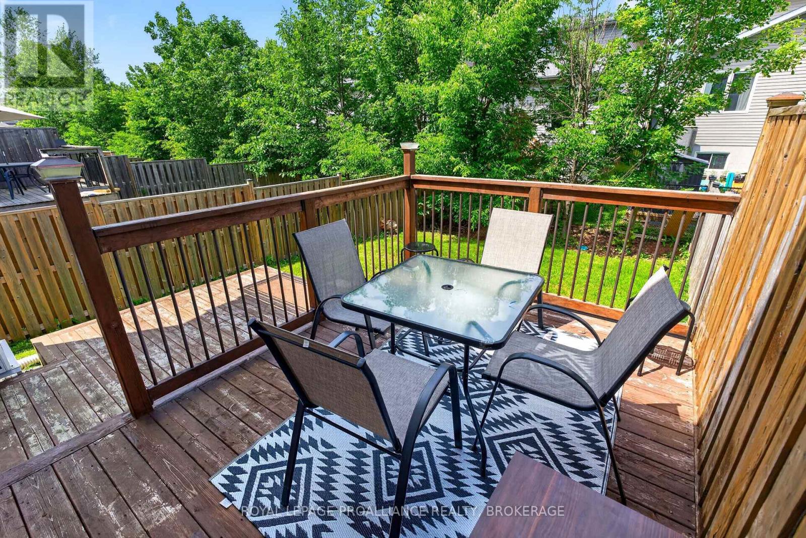 1571 CRIMSON CRESCENT - 37