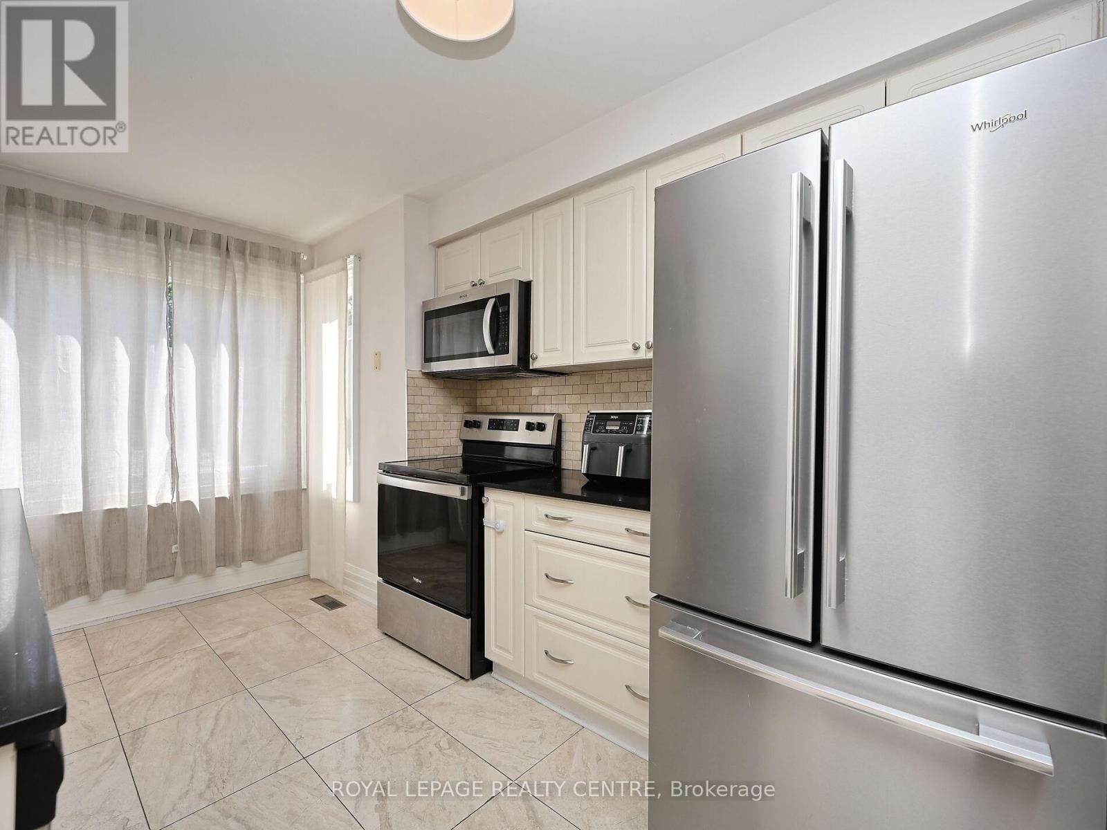 1221 KOS BOULEVARD - 3