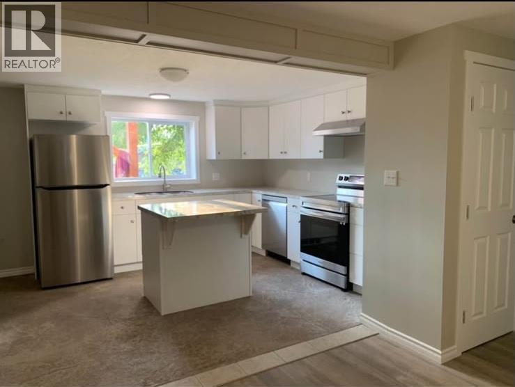 #1-4 208 Nelson Avenue - 3