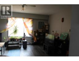 Primary Bedroom - 208 Nelson Avenue Unit# 1-4, Nakusp, BC V0G1R0 Photo 8