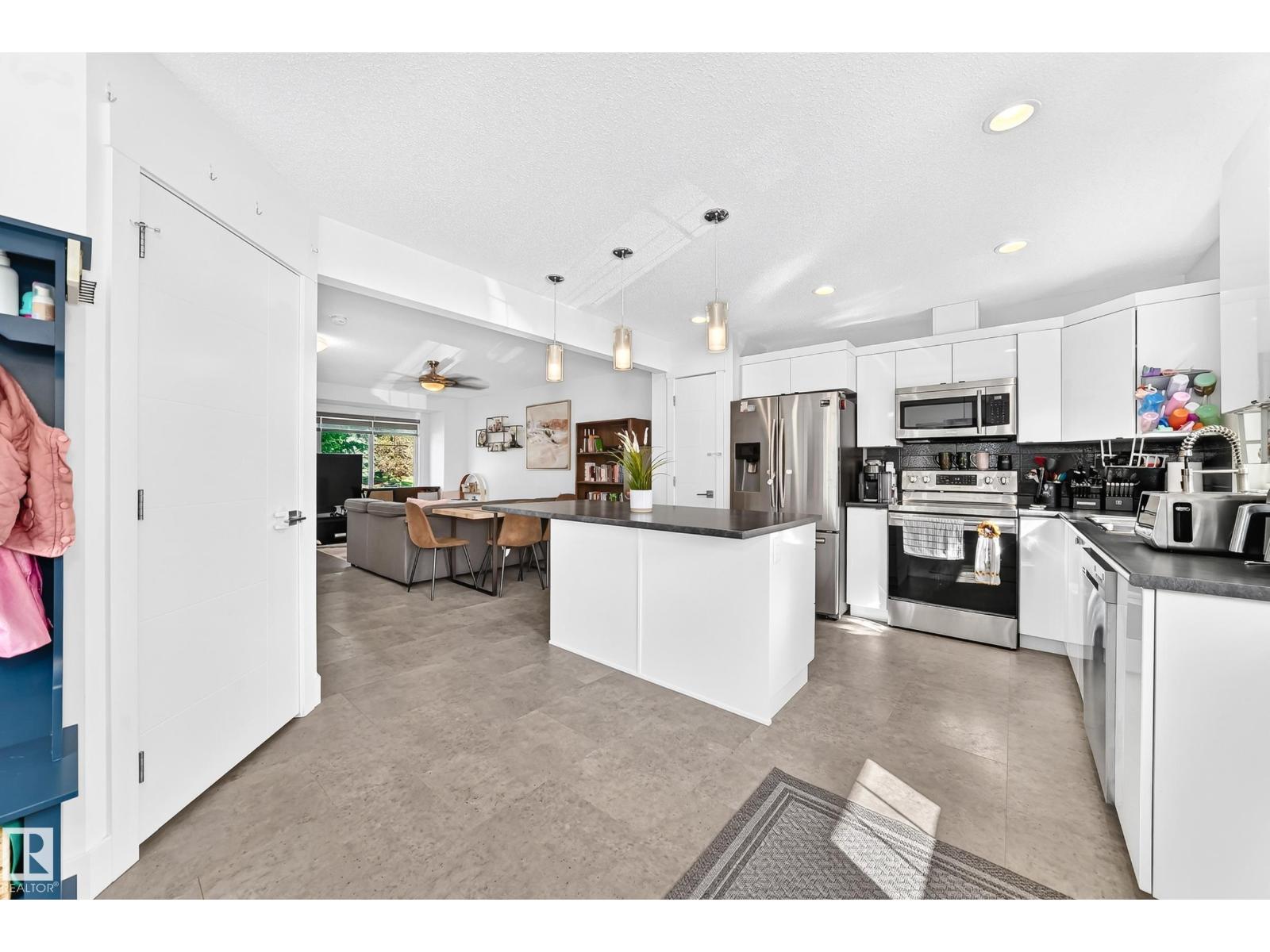 #76 330 BULYEA RD NW - 13