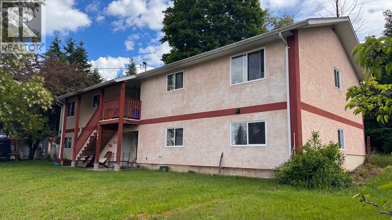 #1-4 208 Nelson Avenue - 2