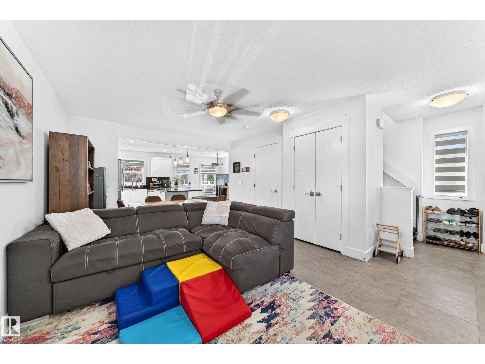 #76 330 BULYEA RD NW - 18