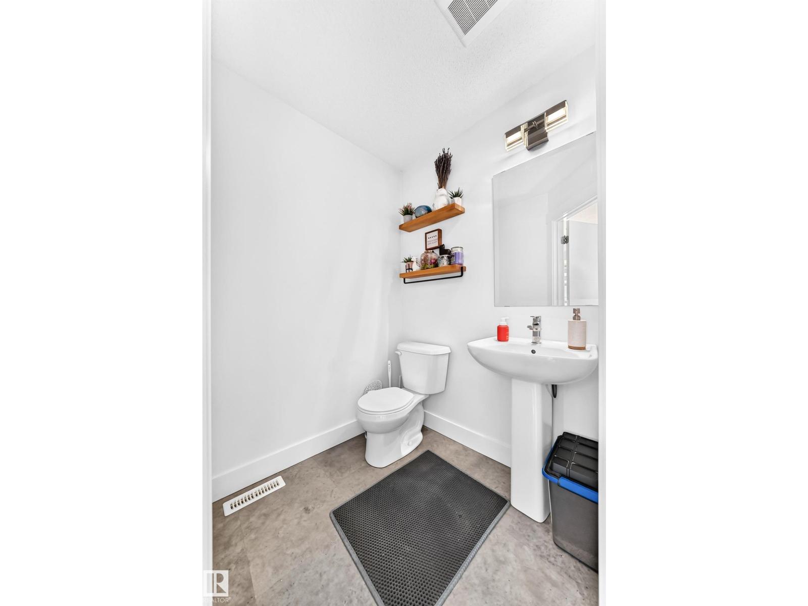 #76 330 BULYEA RD NW - 19