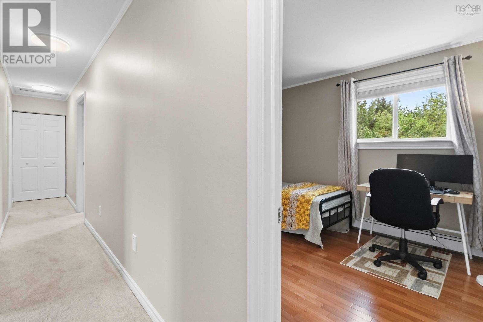 Property 26 of 48 of 12 Cedar Crescent